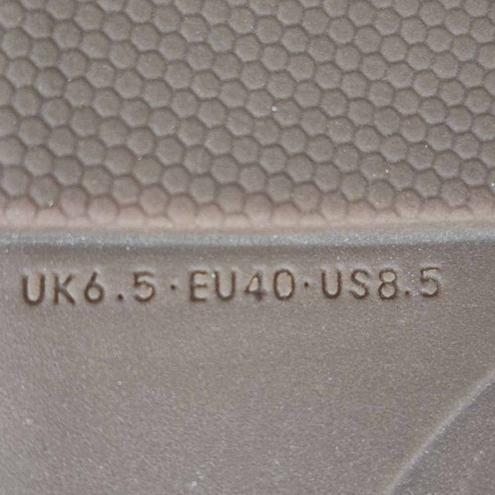 FitFlop Women's Tan Ballet Flats - Picture 13 of 13